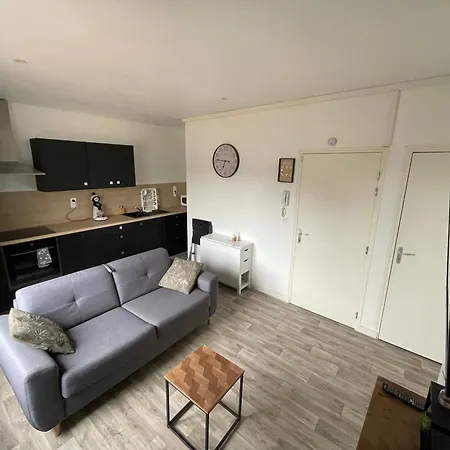 T2 N3, Proche Naval Group Et Centre