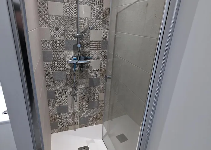 T2 N3, Proche Naval Group Et Centre Apartman *