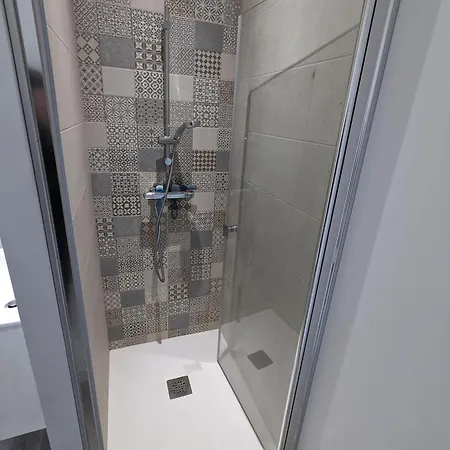 T2 N3, Proche Naval Group Et Centre Apartment *