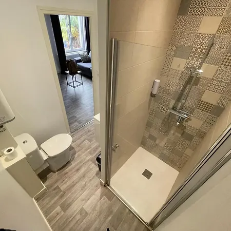 T2 N3, Proche Naval Group Et Centre