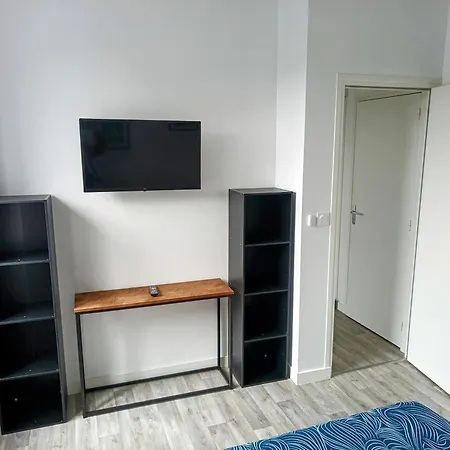 T2 N3, Proche Naval Group Et Centre * شيربوغ أون كوتننتين