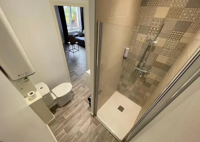 T2 N3, Proche Naval Group Et Centre