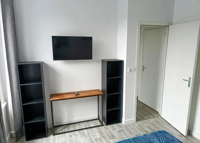 T2 N3, Proche Naval Group Et Centre * 셰르부르 앙 코탱탕